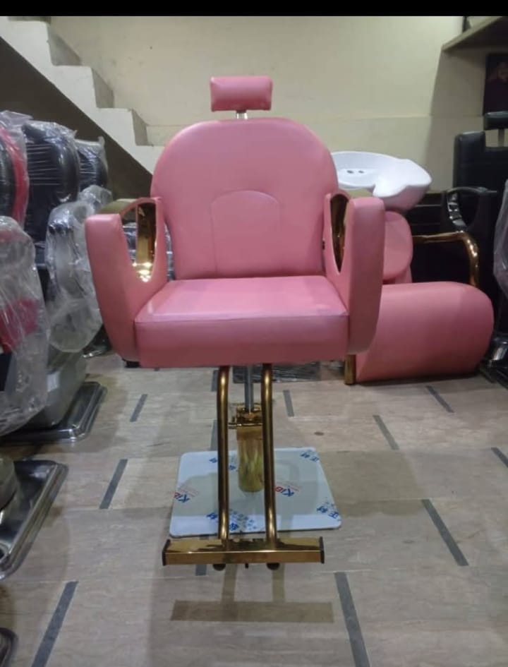Salon Prime Hydraulic Chair with Gold Base