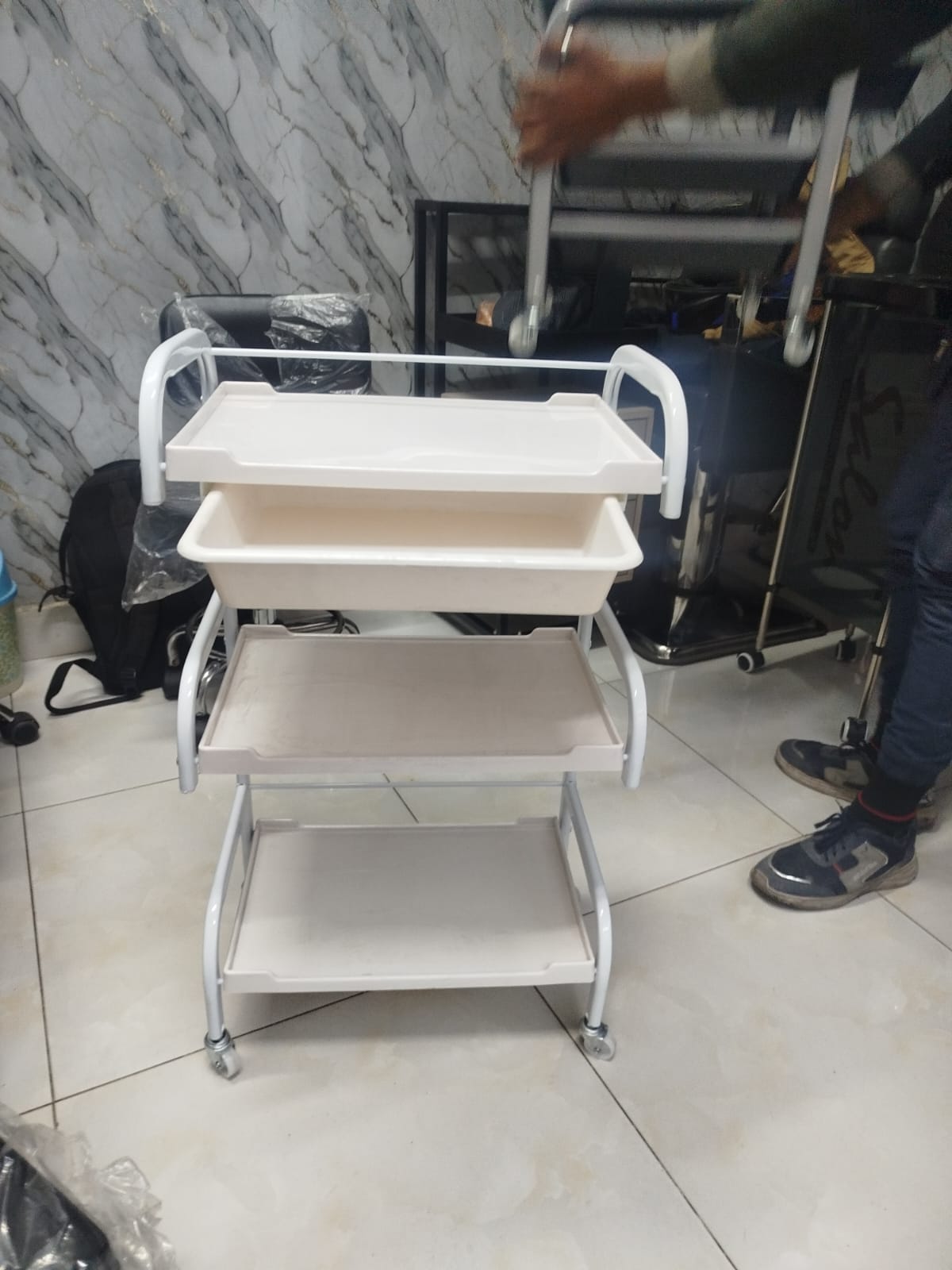 Premium Imported Plastic Aesthetic Trolley – Medium