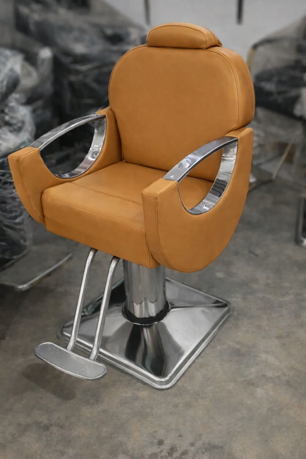 Local Non-Hydraulic Salon Chair