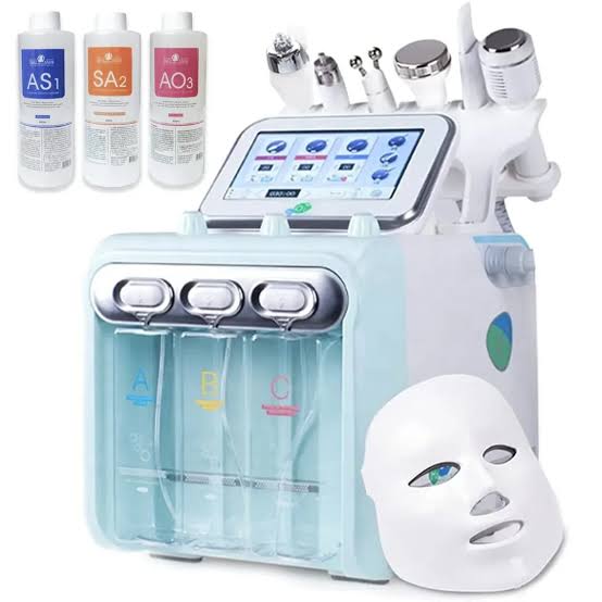 8-in-1 Hydrafacial Machine with Dual Pump