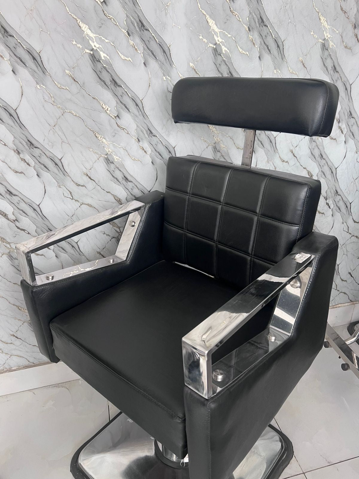 Professional Salon Styling Chair – Premium Fixed Base Model half take